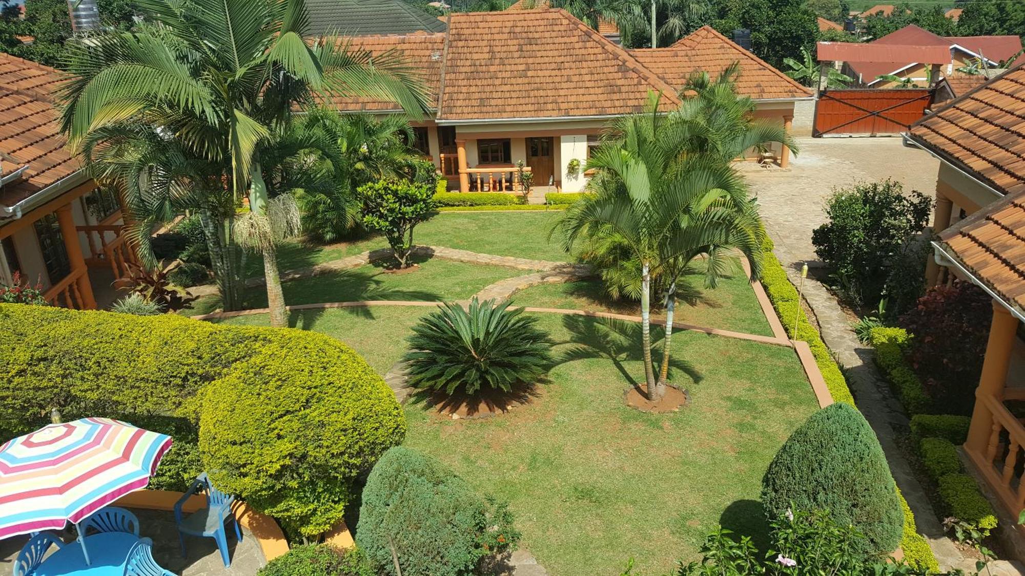 Keelan Ace Villas Kampala Exterior photo