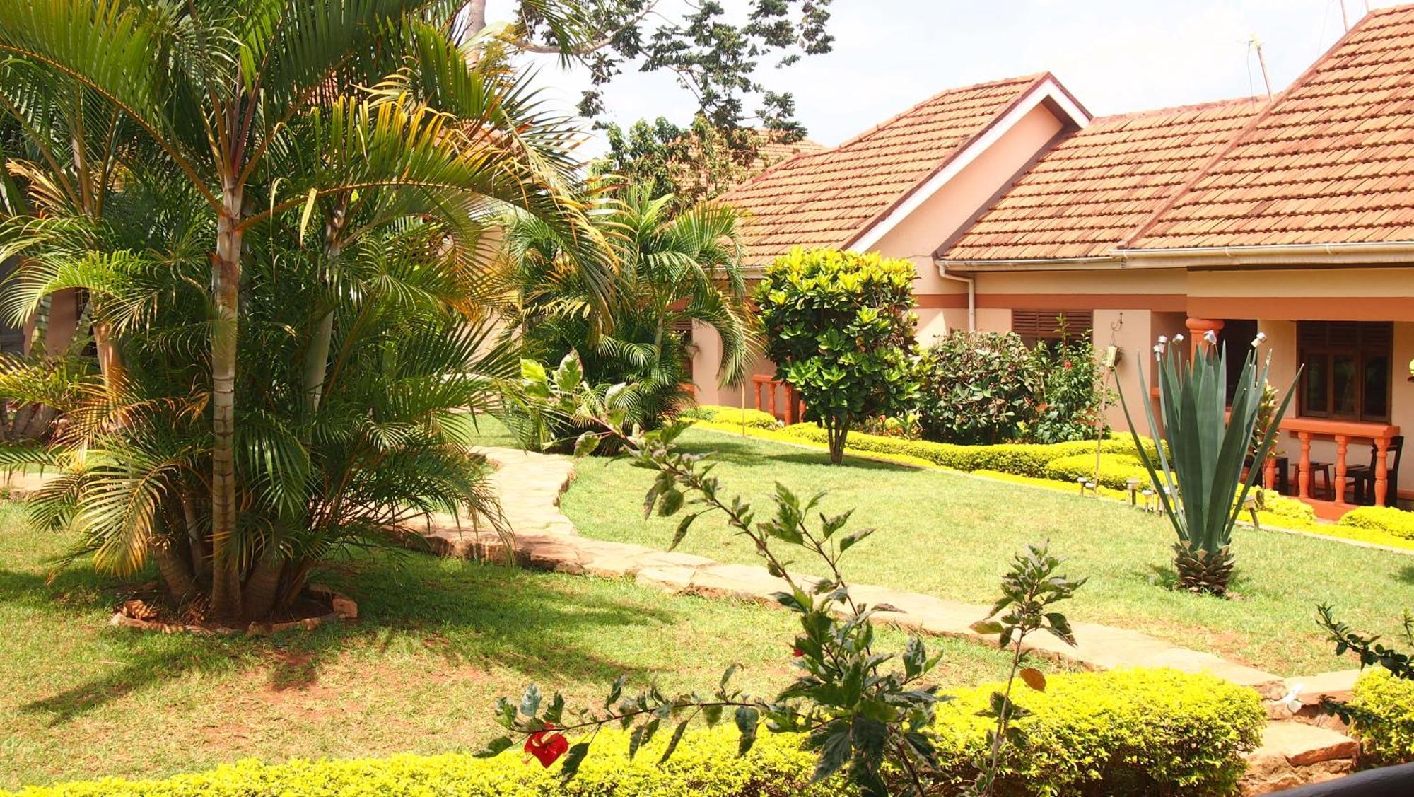 Keelan Ace Villas Kampala Exterior photo